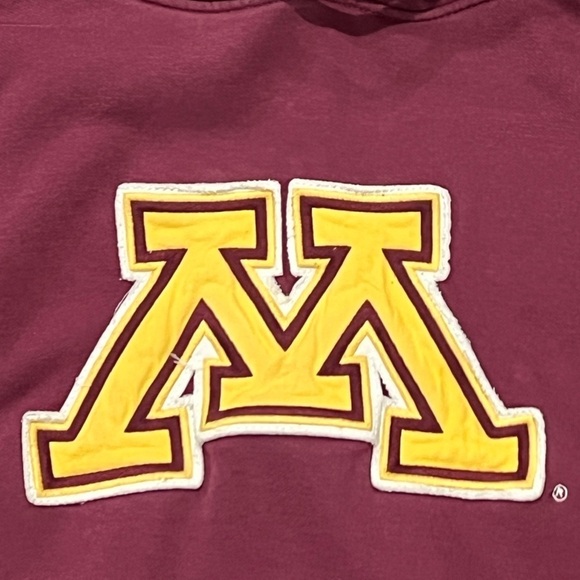 Retro Style University of Minnesota Golden Gophers College Hoodie Sweatshirt - Picture 3 of 8